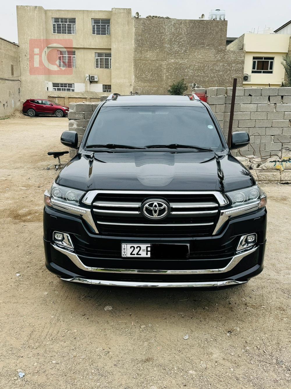 تويوتا لاندكروزر